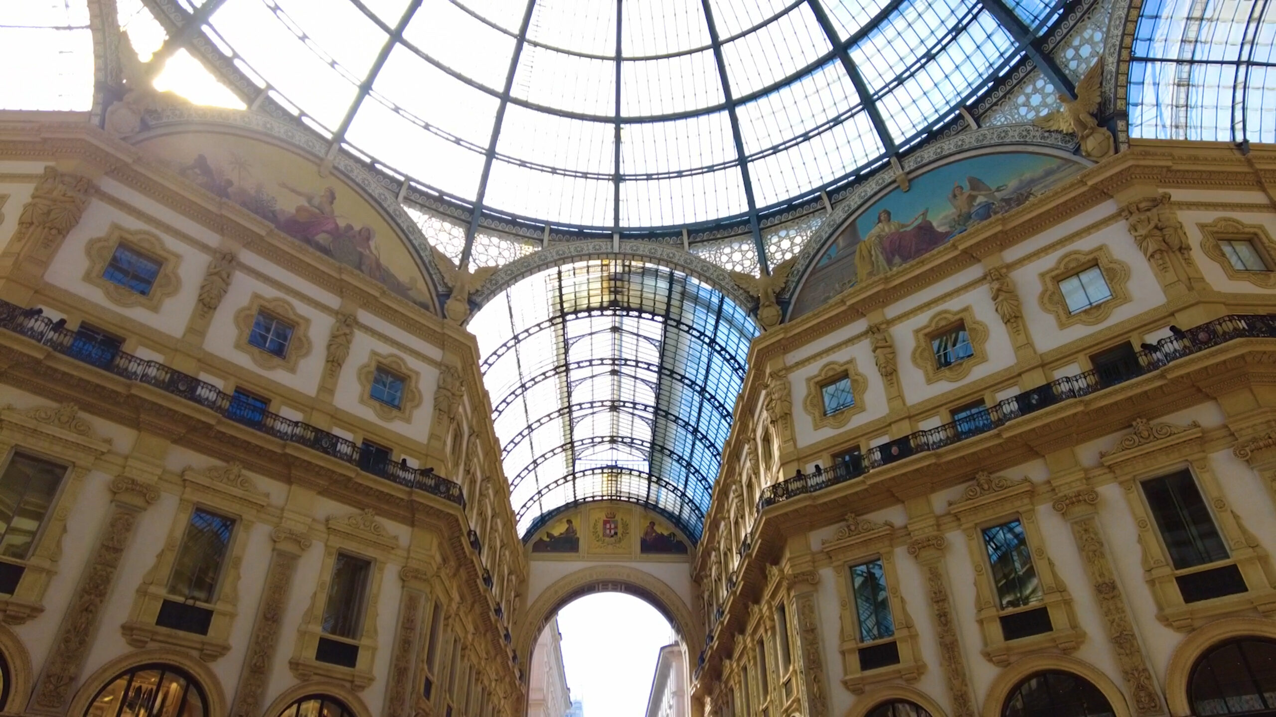 Galeria Vittorio Emanuele II: quando viajar para Milão, visite a mais antiga galeria da Itália